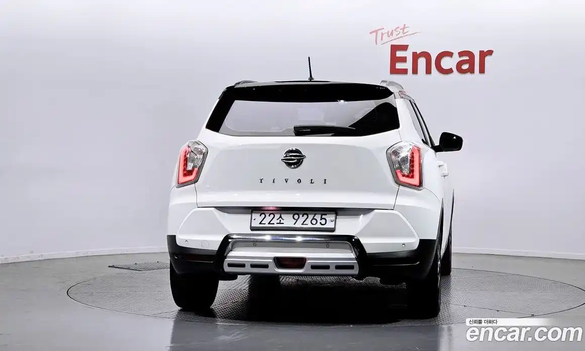 SsangYong TIBOLI 2015 1.6 Автомат в Москве № 60757, фото 9