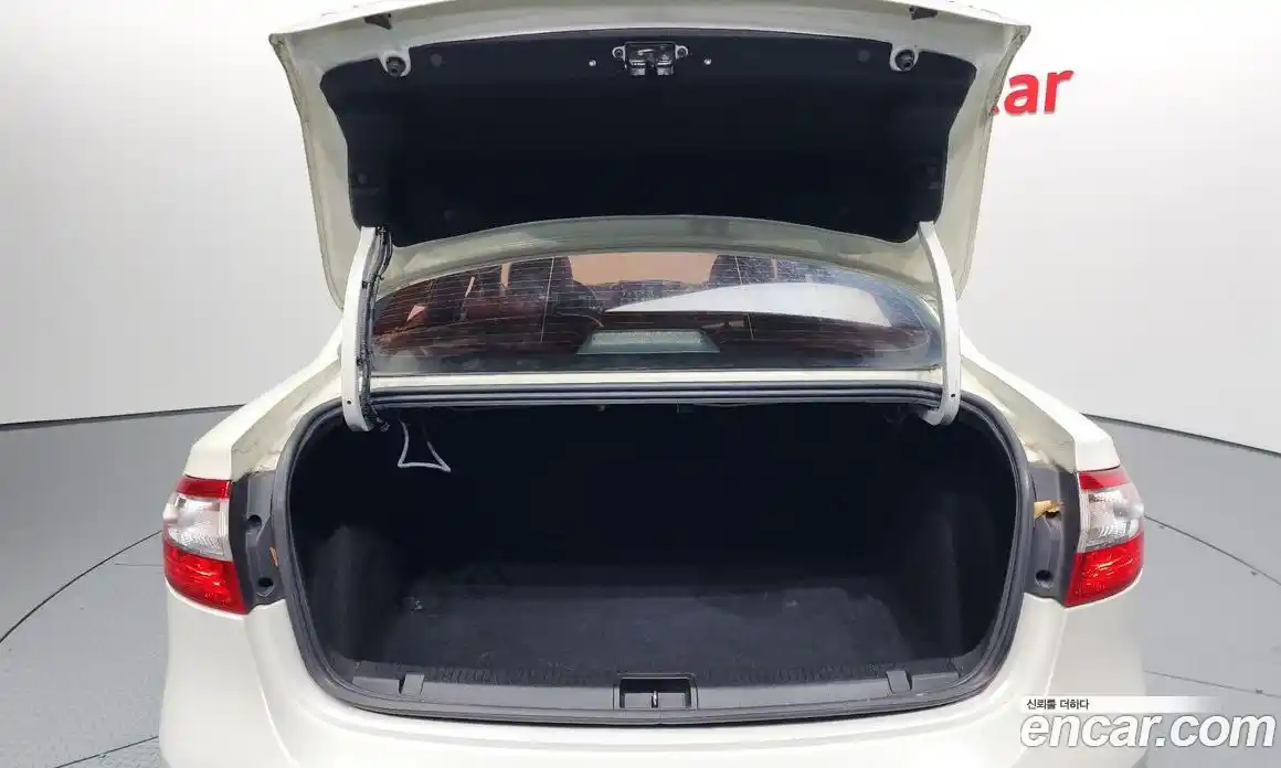 Renault SM3 2011 1.6 Автомат в Москве № 793, фото 12