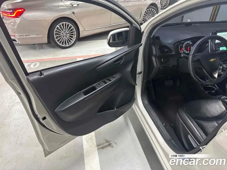 Chevrolet Spark 2017 1.0 Автомат в Москве № 89770, фото 7