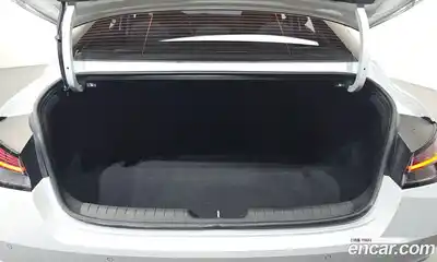 Hyundai Avante 2021 1.6 Автомат в Москве № 90885, миниатюра 12