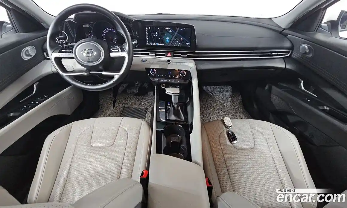 Hyundai Avante 2021 1.6 Автомат в Москве № 90885, фото 2