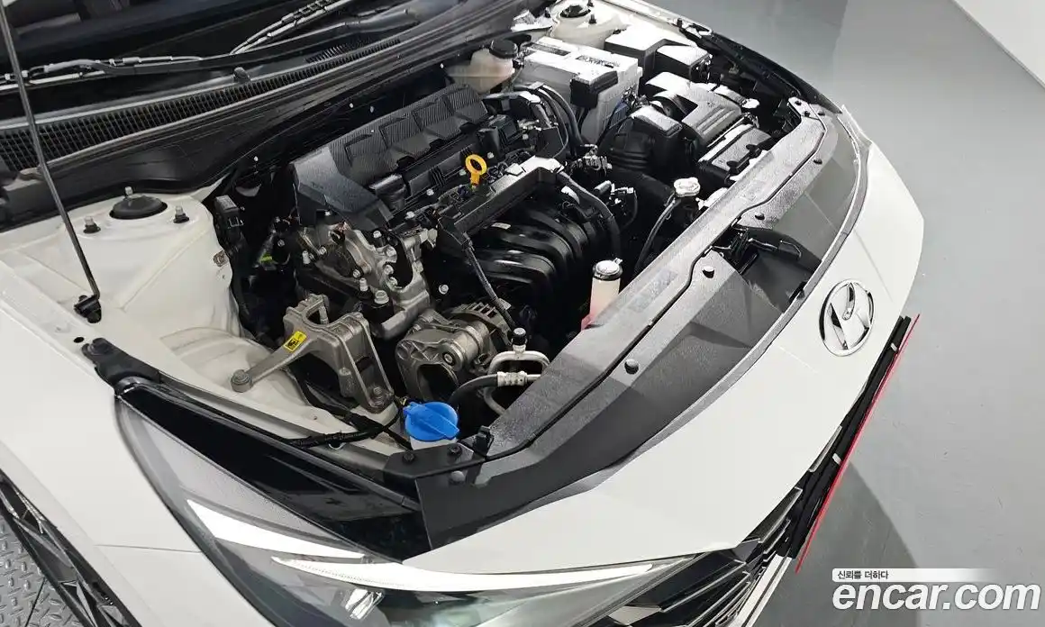 Hyundai Avante 2021 1.6 Автомат в Москве № 90885, фото 5