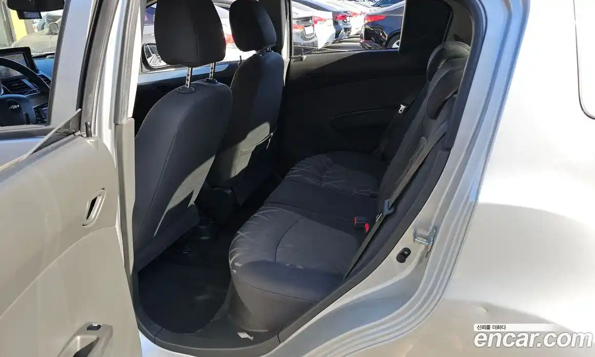 Chevrolet Spark 2014 1.0 Автомат в Москве № 104399, фото 12