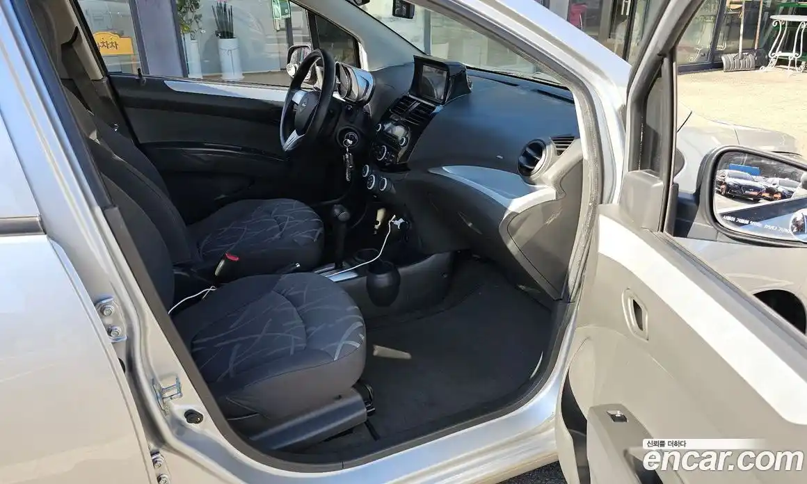 Chevrolet Spark 2014 1.0 Автомат в Москве № 104399, фото 13