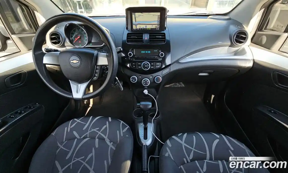 Chevrolet Spark 2014 1.0 Автомат в Москве № 104399, фото 16