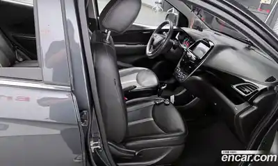 Chevrolet Spark 2021 1.0 Автомат в Москве № 104556, миниатюра 2