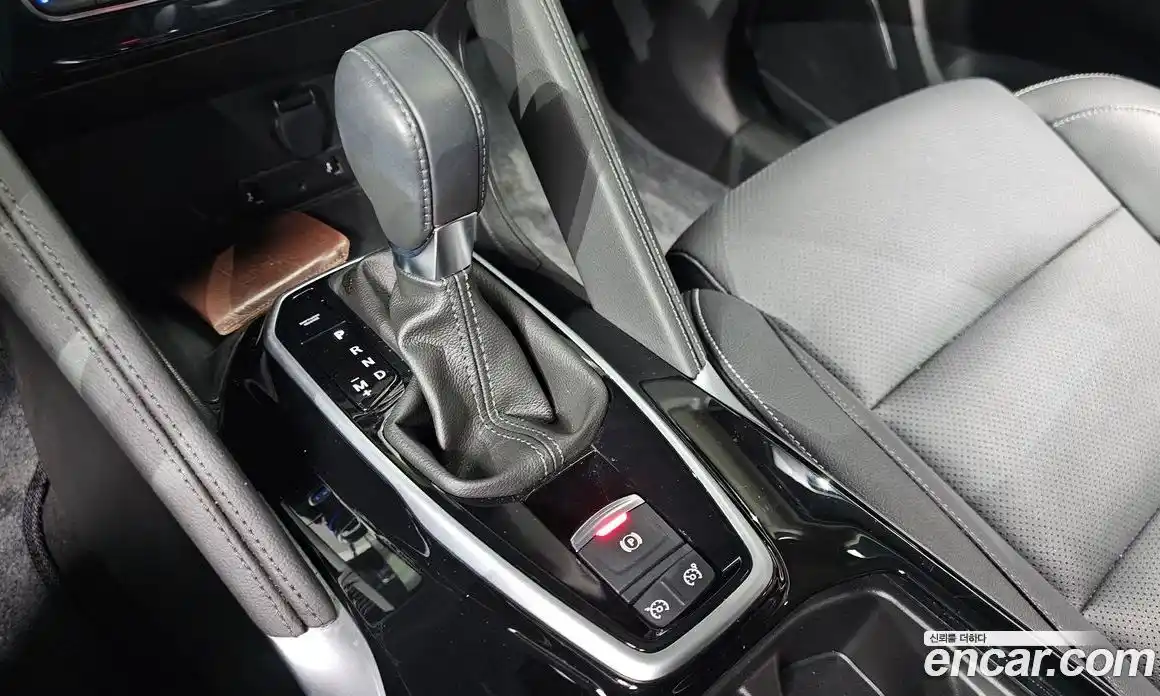 Renault QM6 2021 2.0 Автомат в Москве № 107345, фото 17