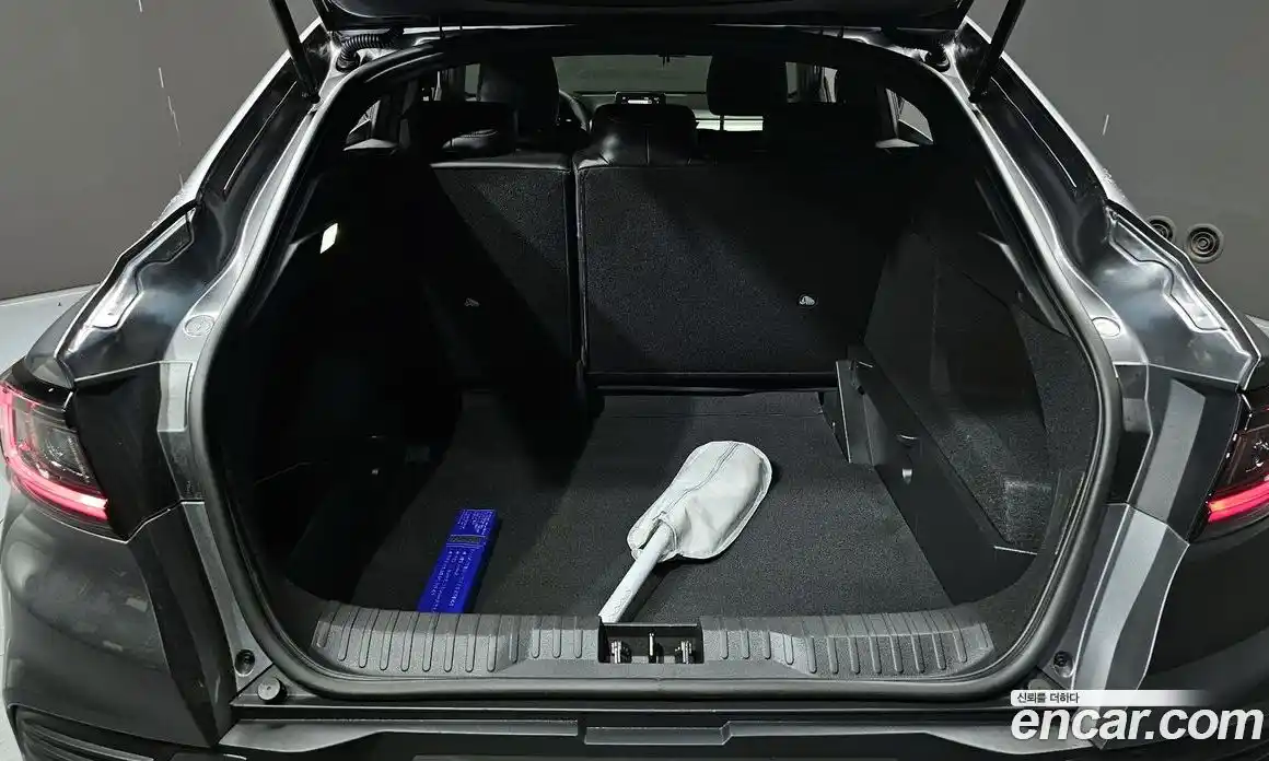 Renault Arkana 2025 1.6 Автомат в Москве № 107466, фото 12