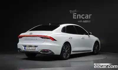 Hyundai Grandeur 2021 2.5 Автомат в Москве № 108256, миниатюра 8