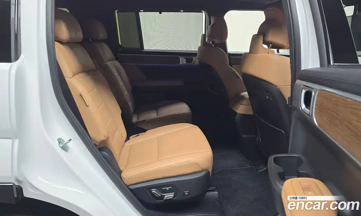 Hyundai Santa Fe 2024 2.5 Автомат в Москве № 108424, фото 20