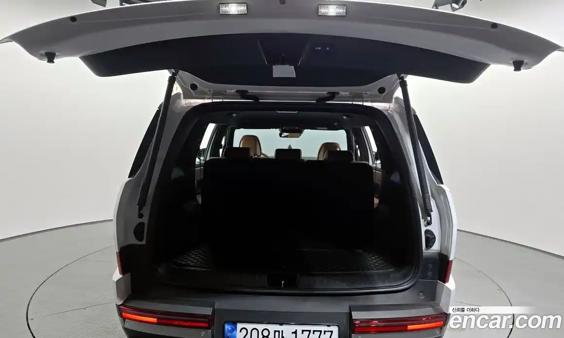 Hyundai Santa Fe 2024 1.6 Автомат в Москве № 108718, фото 10