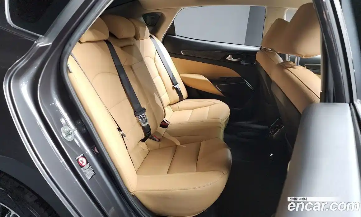 Kia K7 2020 2.5 Автомат в Москве № 10927, фото 13