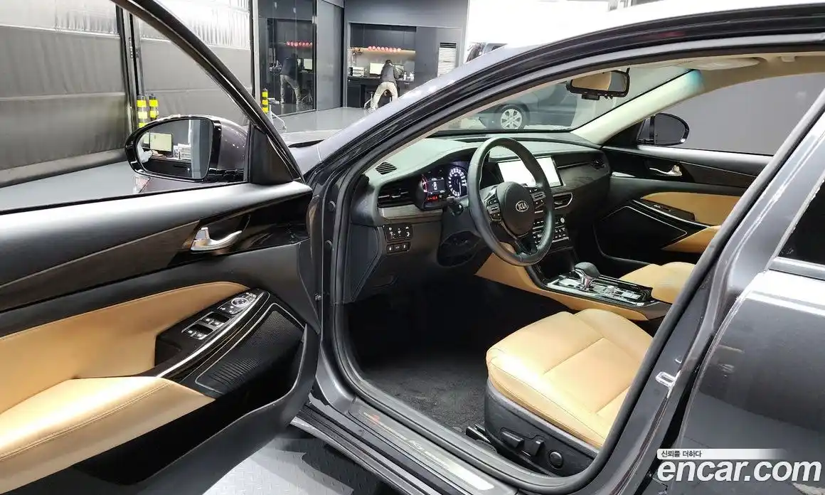 Kia K7 2020 2.5 Автомат в Москве № 10927, фото 18