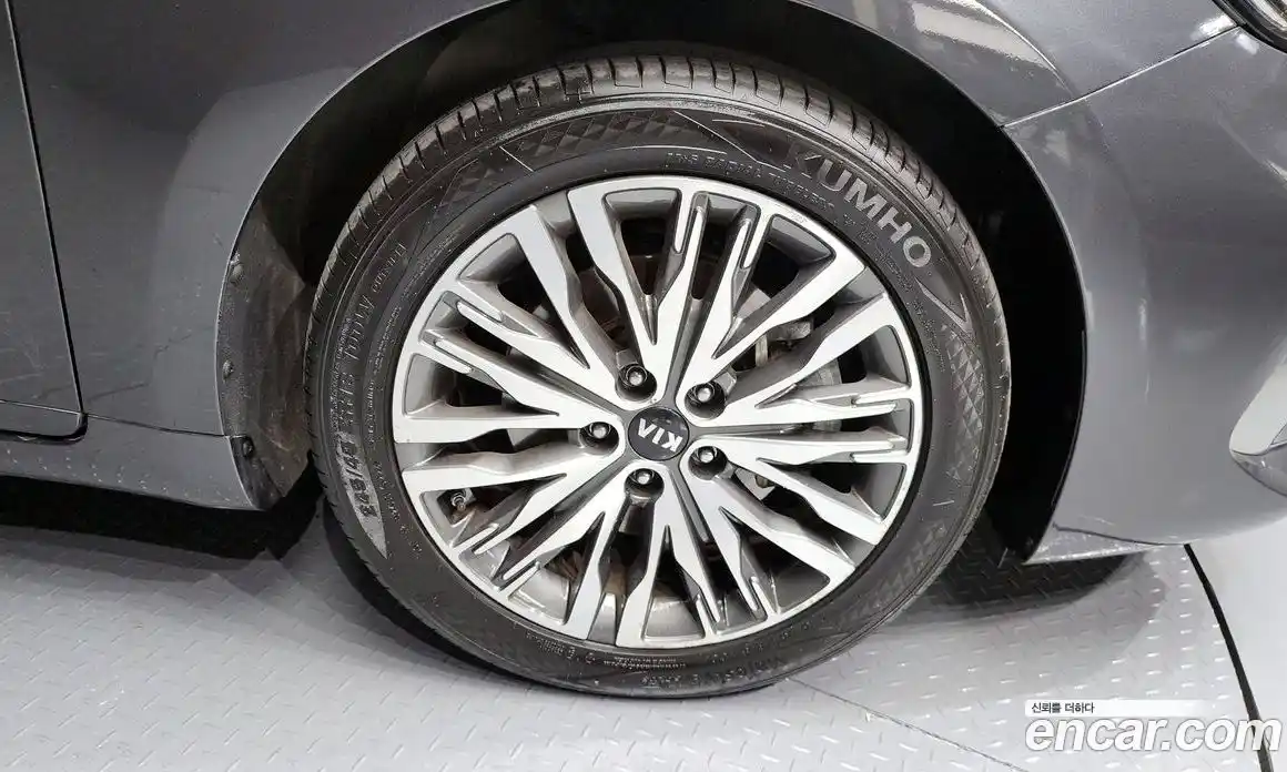 Kia K7 2020 2.5 Автомат в Москве № 10927, фото 3