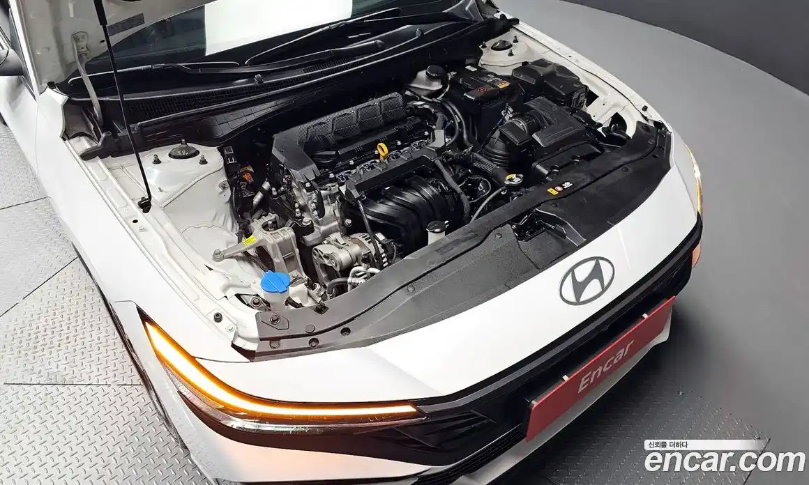 Hyundai Avante 2024 1.6 Автомат в Москве № 110868, фото 14