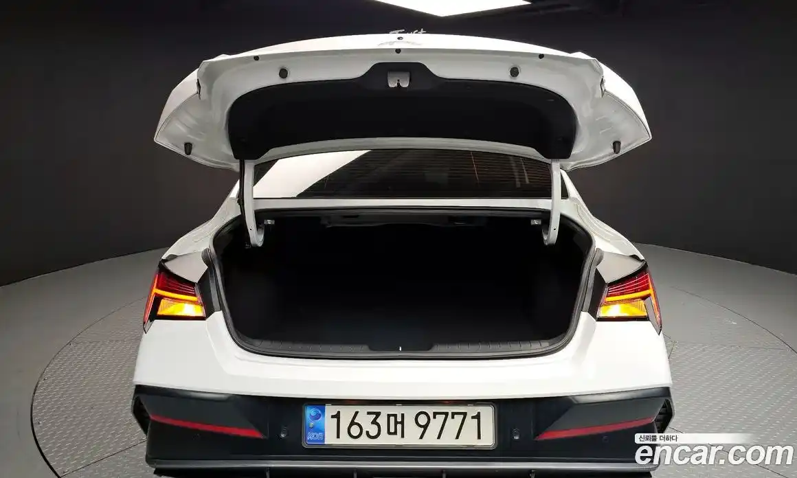 Hyundai Avante 2024 1.6 Автомат в Москве № 110868, фото 5