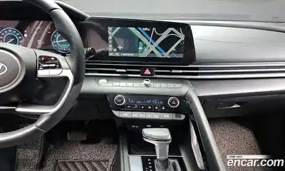 Hyundai Avante 2024 1.6 Автомат в Москве № 110868, миниатюра 6