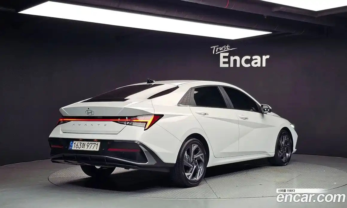 Hyundai Avante 2024 1.6 Автомат в Москве № 110868, фото 7