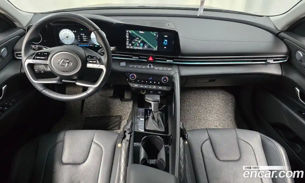 Hyundai Avante 2023 1.6 Автомат в Москве № 111959, фото 10