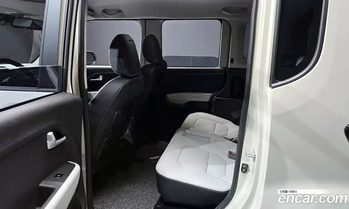 Kia Ray 2024 0.1 Автомат в Москве № 114089, фото 19