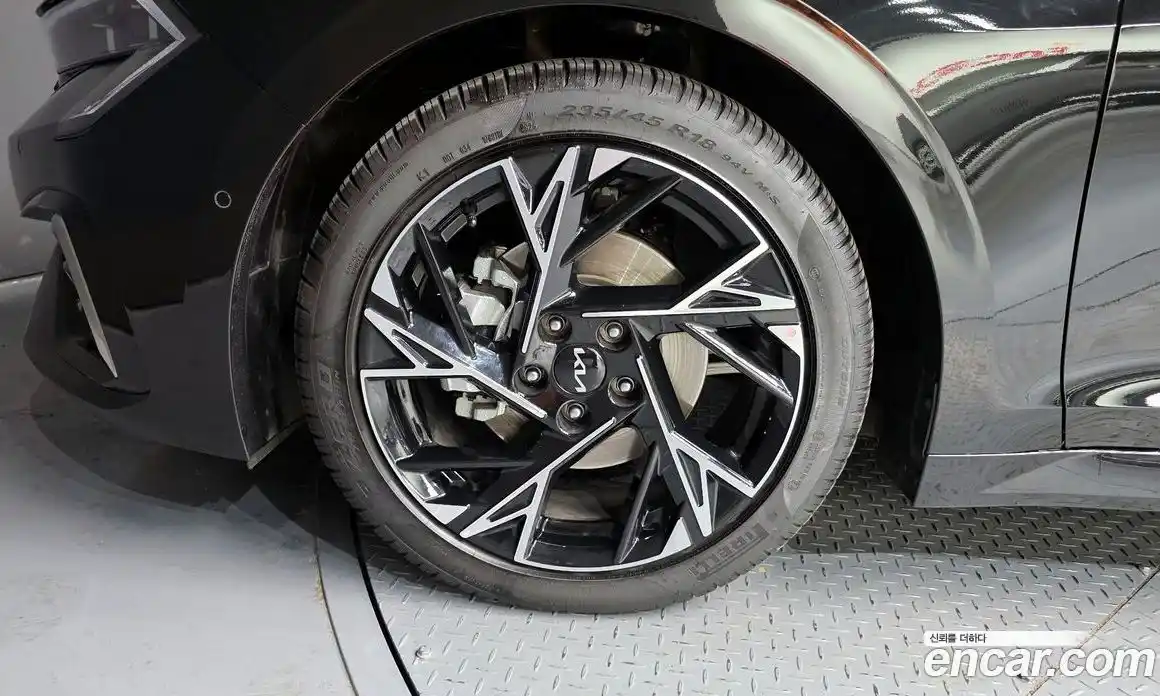 Kia K5 2026 1.6 Автомат в Москве № 114249, фото 4