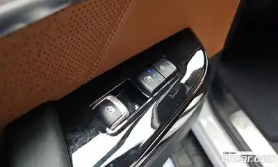 Kia Mohave 2023 3.0 Автомат в Москве № 11516, миниатюра 3