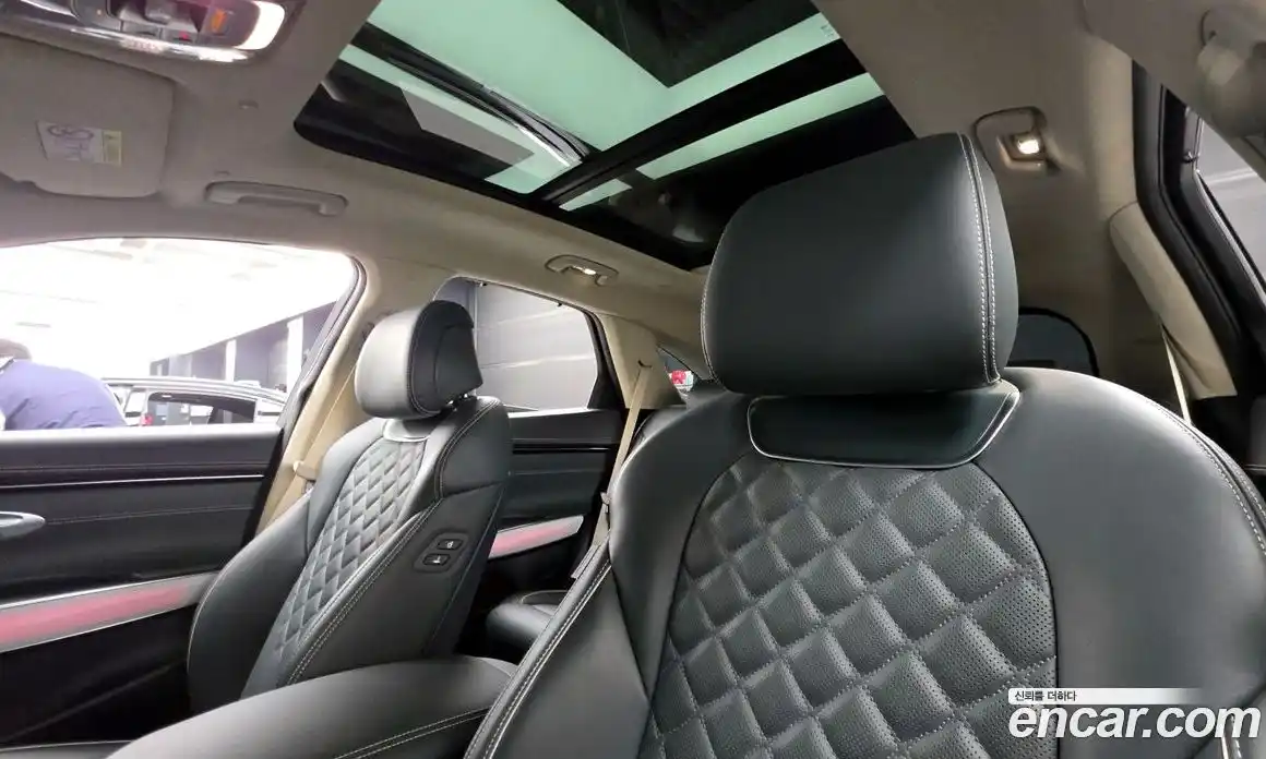 Genesis GV70 2024 0.1 Автомат в Москве № 116865, фото 15