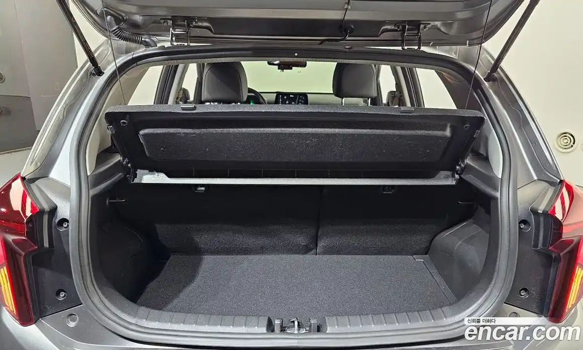 Kia Morning 2024 1.0 Автомат в Москве № 119257, фото 17