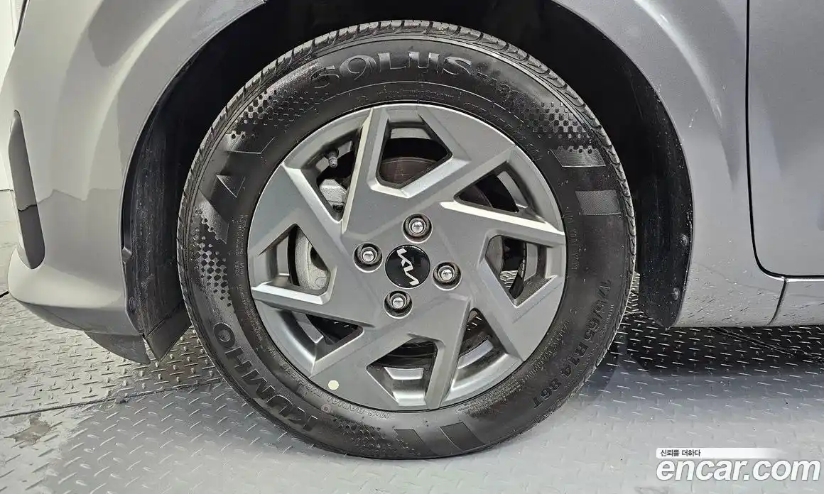 Kia Morning 2024 1.0 Автомат в Москве № 119257, фото 9