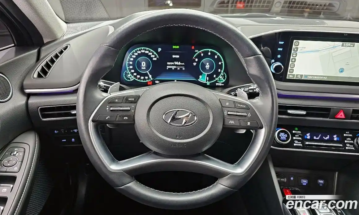 Hyundai Sonata 2023 1.6 Автомат в Москве № 119393, фото 12