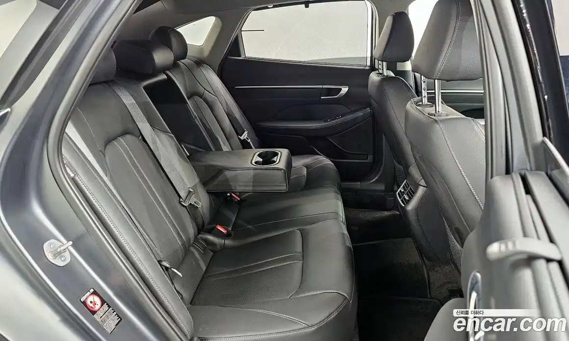 Hyundai Sonata 2023 1.6 Автомат в Москве № 119393, фото 15