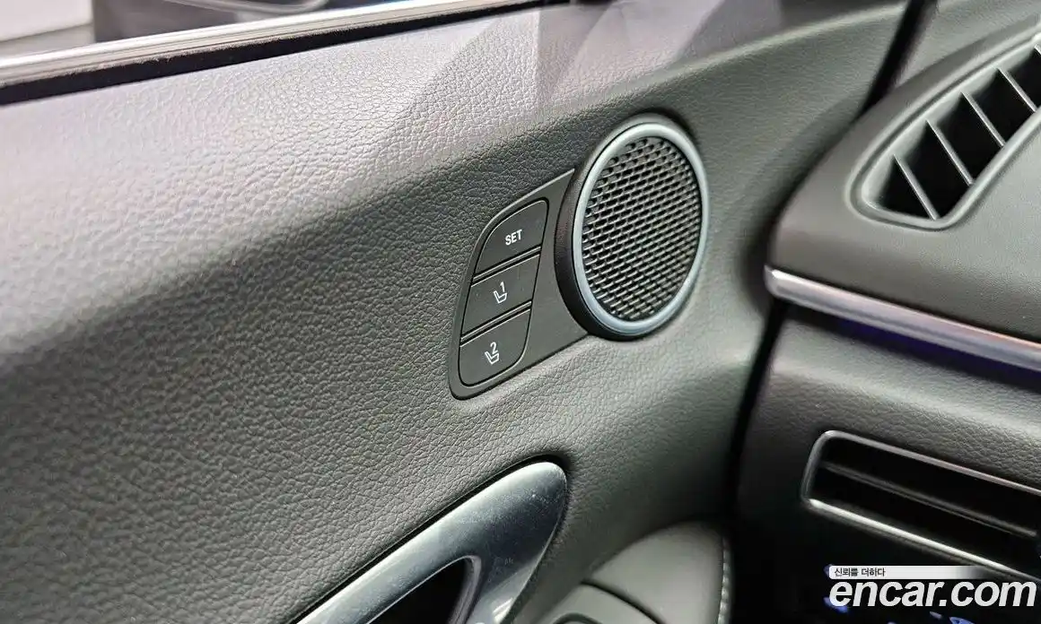 Hyundai Sonata 2023 1.6 Автомат в Москве № 119393, фото 17