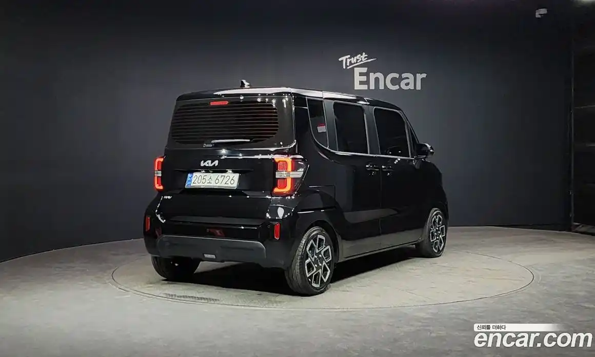 Kia Ray 2024 1.0 Автомат в Москве № 121749, фото 17