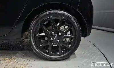 Kia Ray 2022 1.0 Автомат в Москве № 122008, миниатюра 5