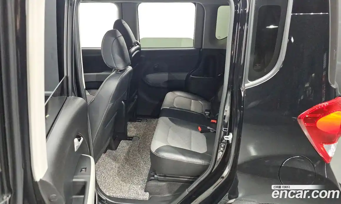 Kia Ray 2022 1.0 Автомат в Москве № 122008, фото 7