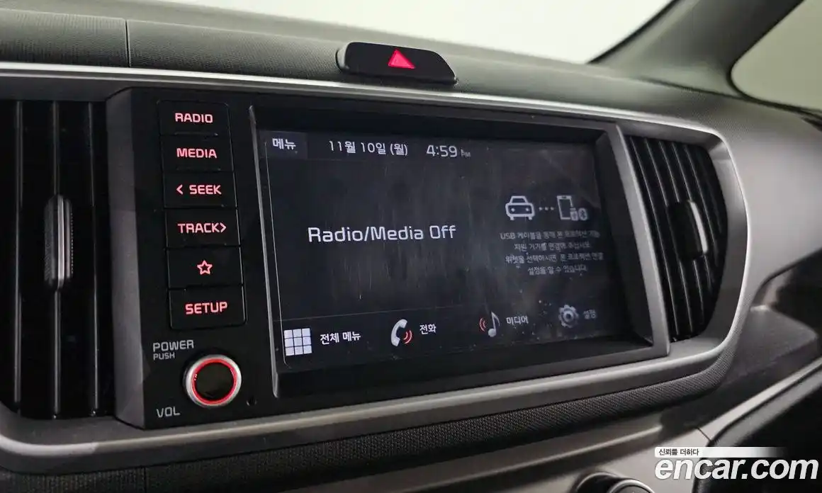 Kia Ray 2022 1.0 Автомат в Москве № 122008, фото 9