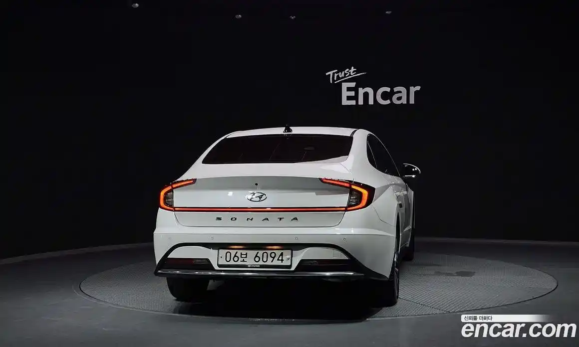 Hyundai Sonata 2020 2.0 Автомат в Москве № 125317, фото 5