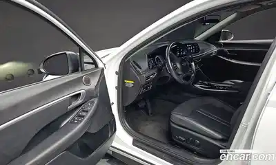 Hyundai Sonata 2020 2.0 Автомат в Москве № 125317, миниатюра 7
