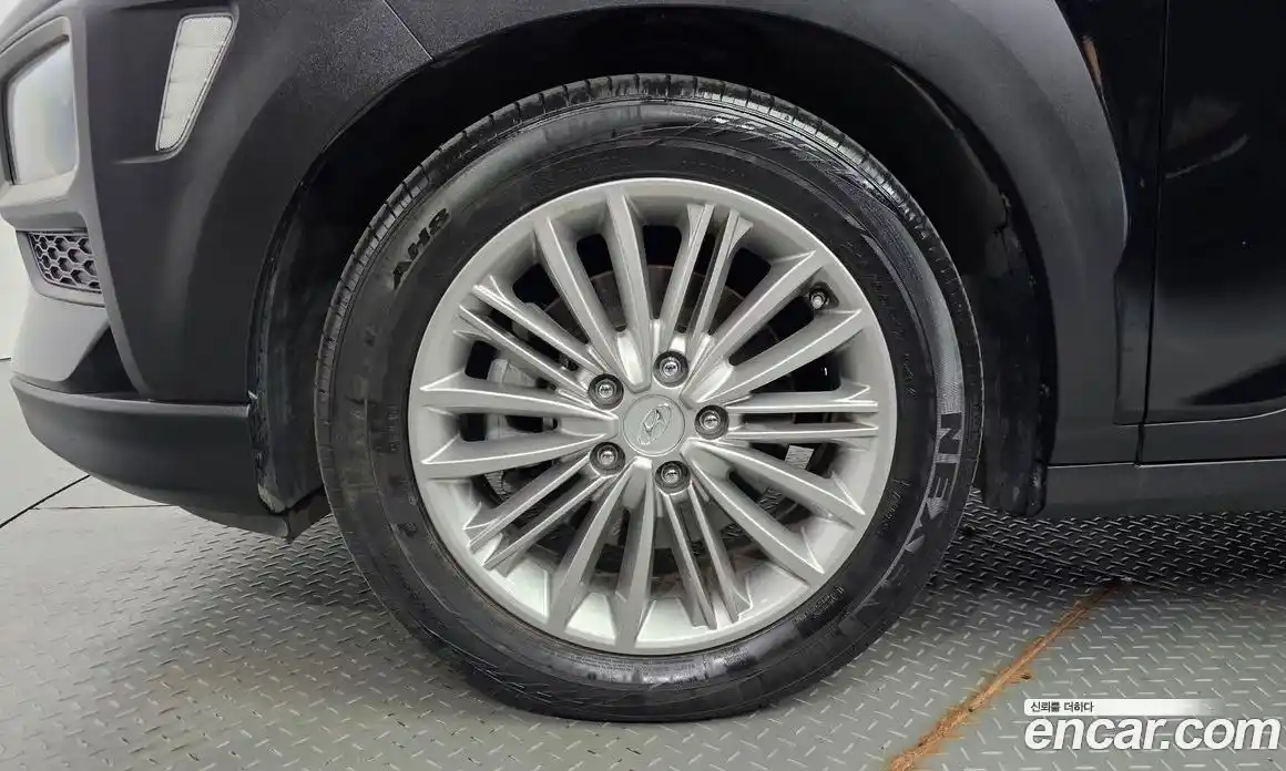 Hyundai Kona 2019 1.6 Автомат в Москве № 125593, фото 18