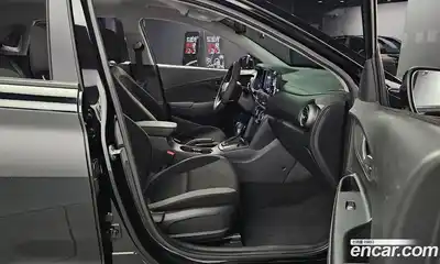 Hyundai Kona 2019 1.6 Автомат в Москве № 125593, миниатюра 2