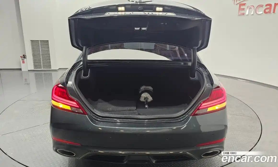 Genesis G70 2019 3.3 Автомат в Москве № 12968, фото 19