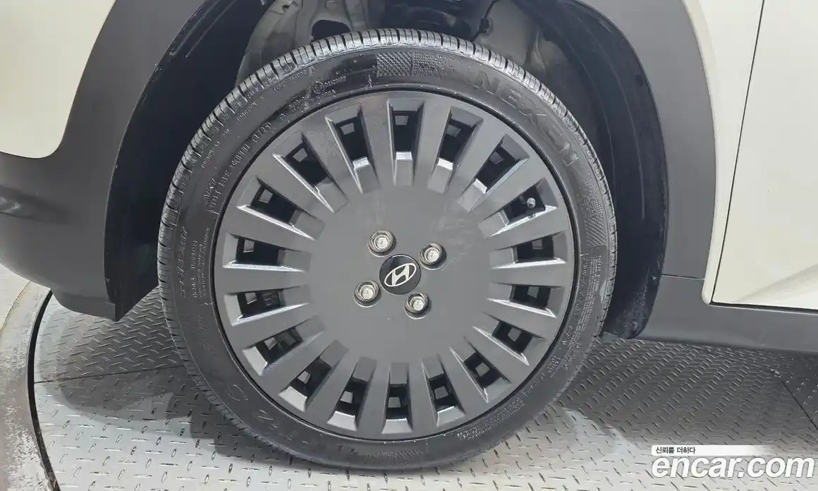 Hyundai Casper 2023 1.0 Автомат в Москве № 130705, фото 17