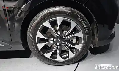 Kia Canival 2023 3.5 Автомат в Москве № 130798, миниатюра 7