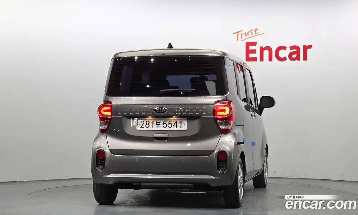 Kia Ray 2021 1.0 Автомат в Москве № 131254, фото 8