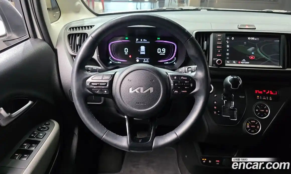 Kia Ray 2023 1.0 Автомат в Москве № 131464, фото 17