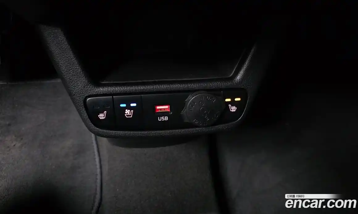 Kia Ray 2023 1.0 Автомат в Москве № 131464, фото 8