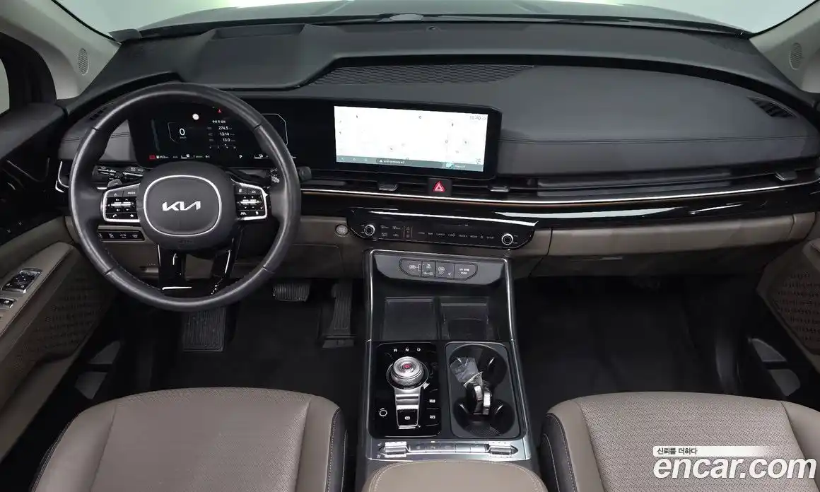 Kia Canival 2024 1.6 Автомат в Москве № 131998, фото 12