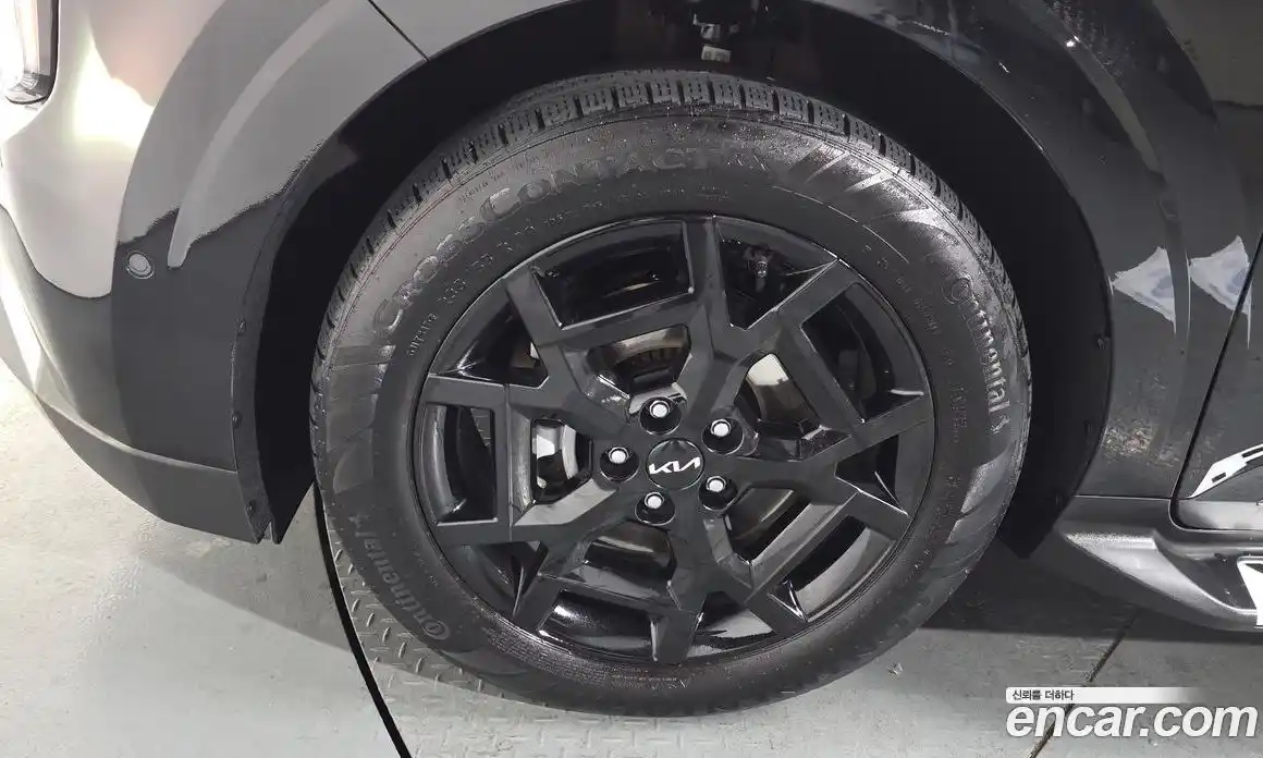 Kia Canival 2024 1.6 Автомат в Москве № 131998, фото 3