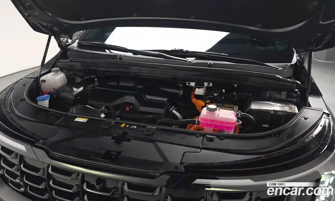 Kia Canival 2024 1.6 Автомат в Москве № 131998, фото 9