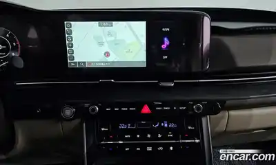 Kia Canival 2022 2.2 Автомат в Москве № 134101, миниатюра 9